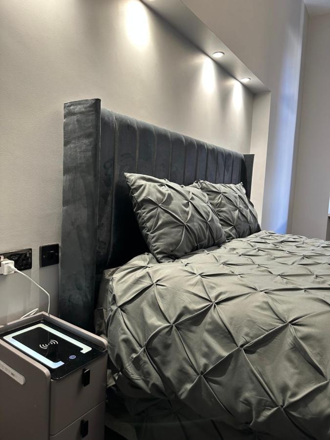 Superior King Room,1466450783:JPEG